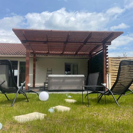 Sinalospa - Culiacan - Appartement Jardin Jacuzzi Sauna A 5 Minutes De Nancy Place Stanislas Champigneulles Exterior photo